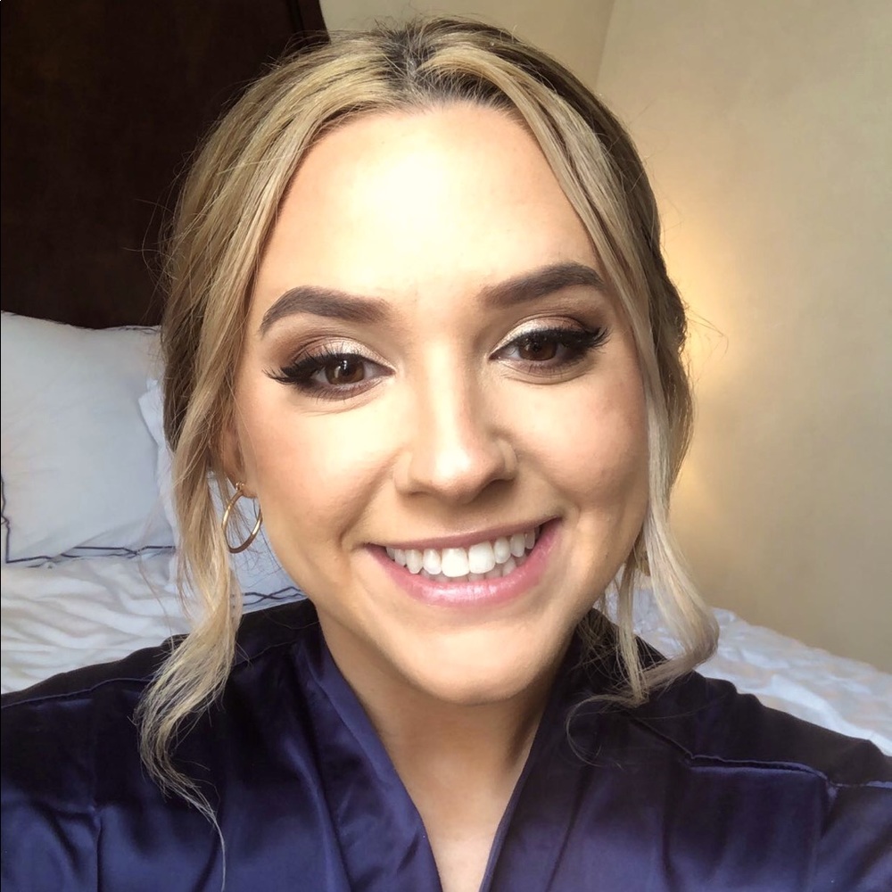 Meet your Posher, Celeste